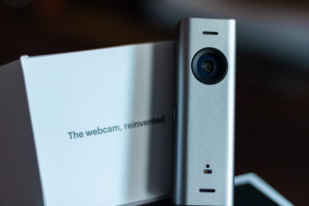 discover our complete guide to webcams: advice for choosing the ideal model, tips for quality videos and recommendations for the best uses. whether you are a videographer, gamer or looking for remote communication, find everything you need here!